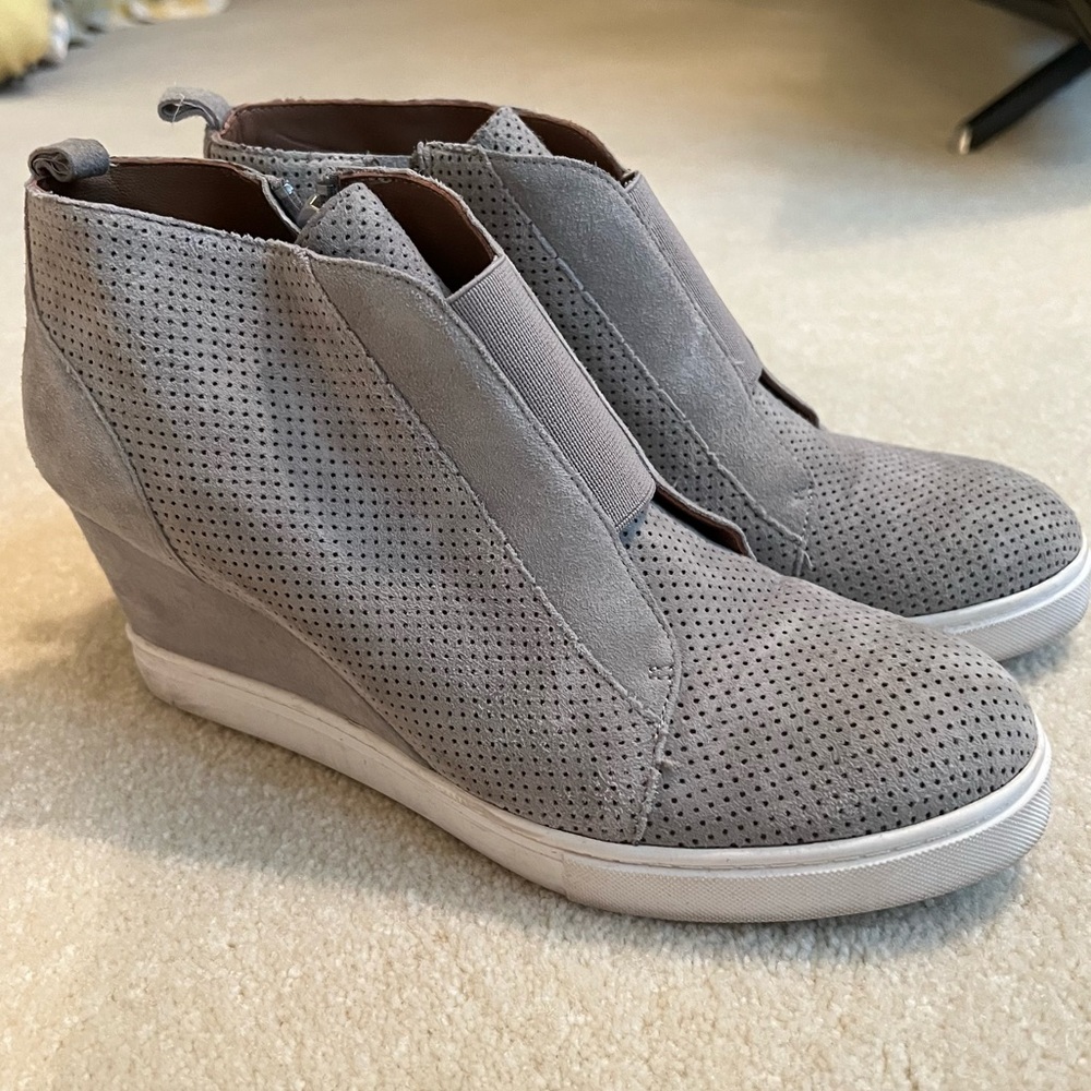 Wedge Sneaker by Paolo